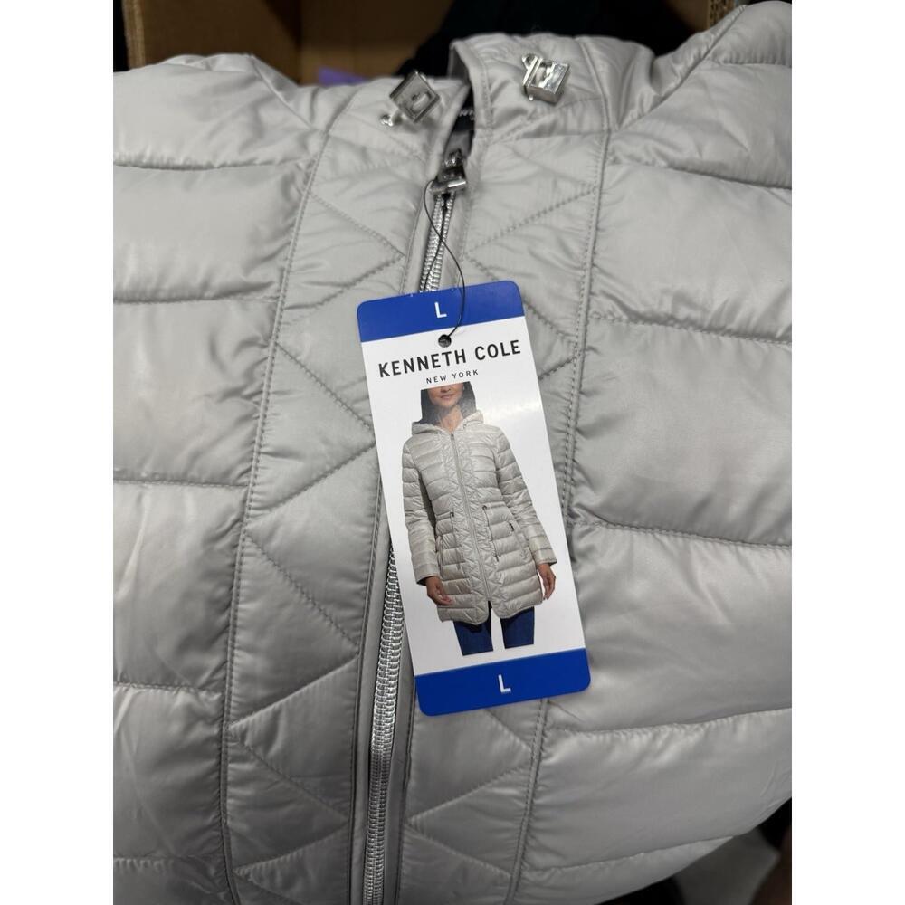 Kenneth Cole Ladies' Quilted Anorak Jacket. Size Large.  AP